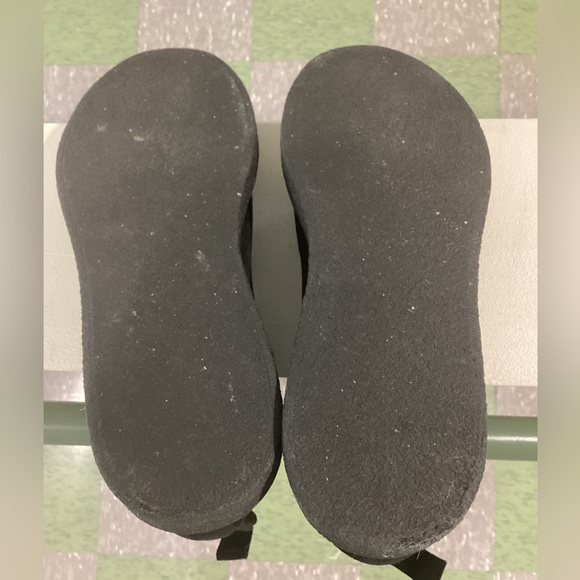 Men's Black Suede Chukka Boots - Picture 4 of 7